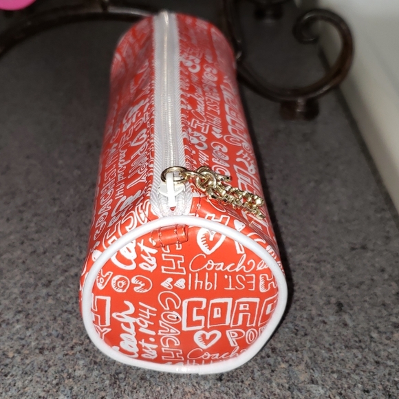 Rare Coach Poppy Logo Makeup Brush/Pencil Barrel Zip Case - Picture 3 of 6